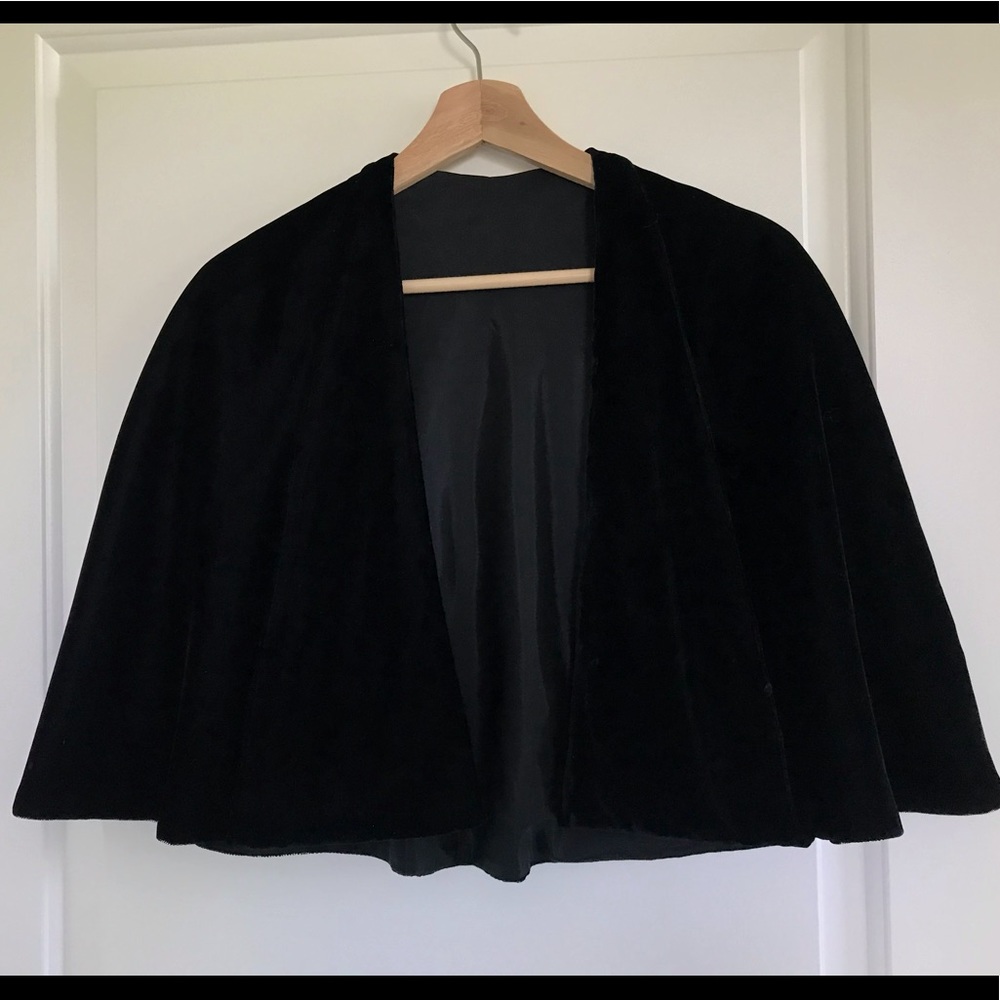 Vintage Velvet Lined Capelette / Mini Cape Lined